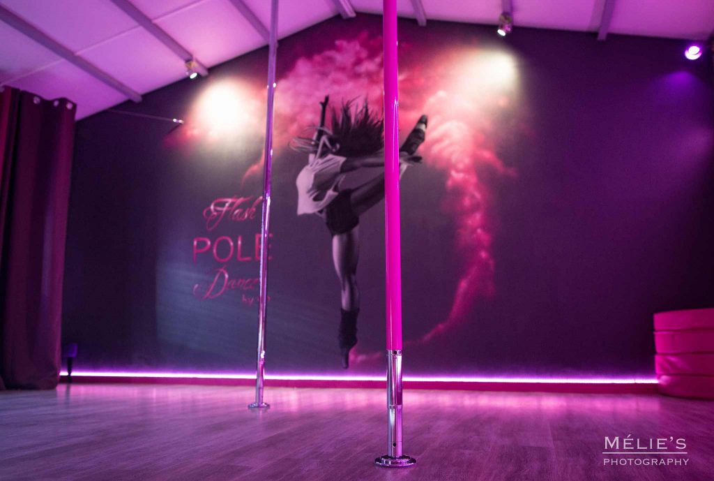 Flash Pole Dance — photo 3