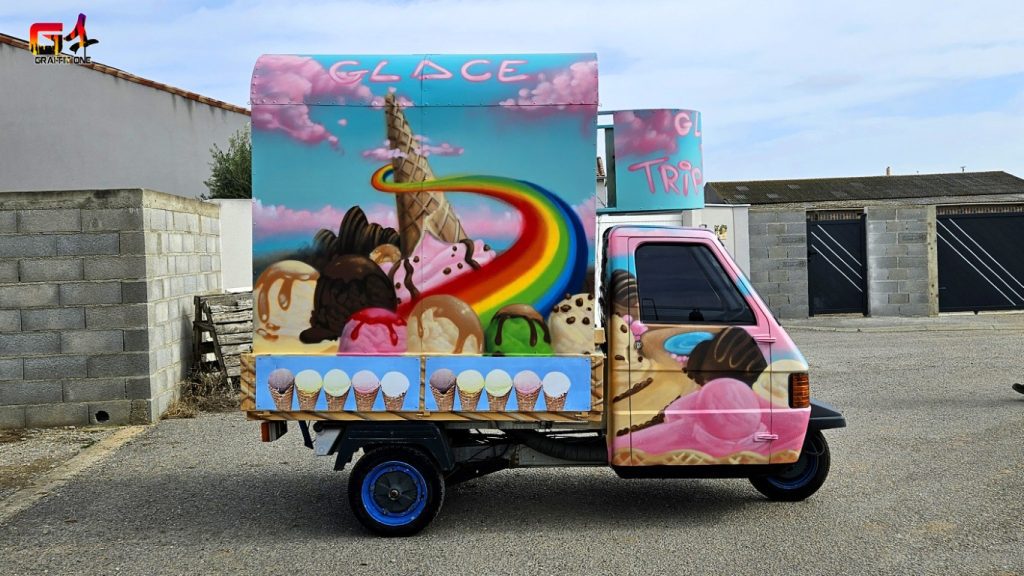 Fresque camion glacier — photo 2