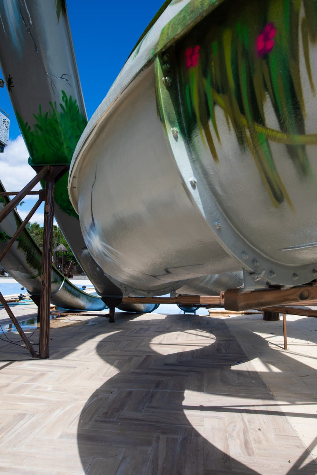 Fresque immersive sur les toboggans du Camping Les Mimosas — photo 17